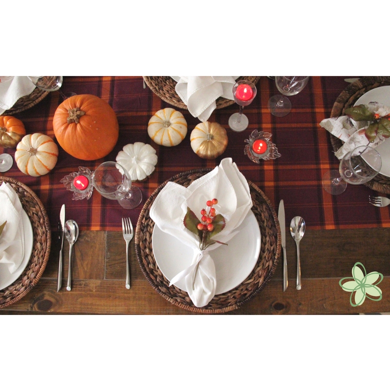 crafty crafter Thanksgiving host table decor Nashville Moms Blog