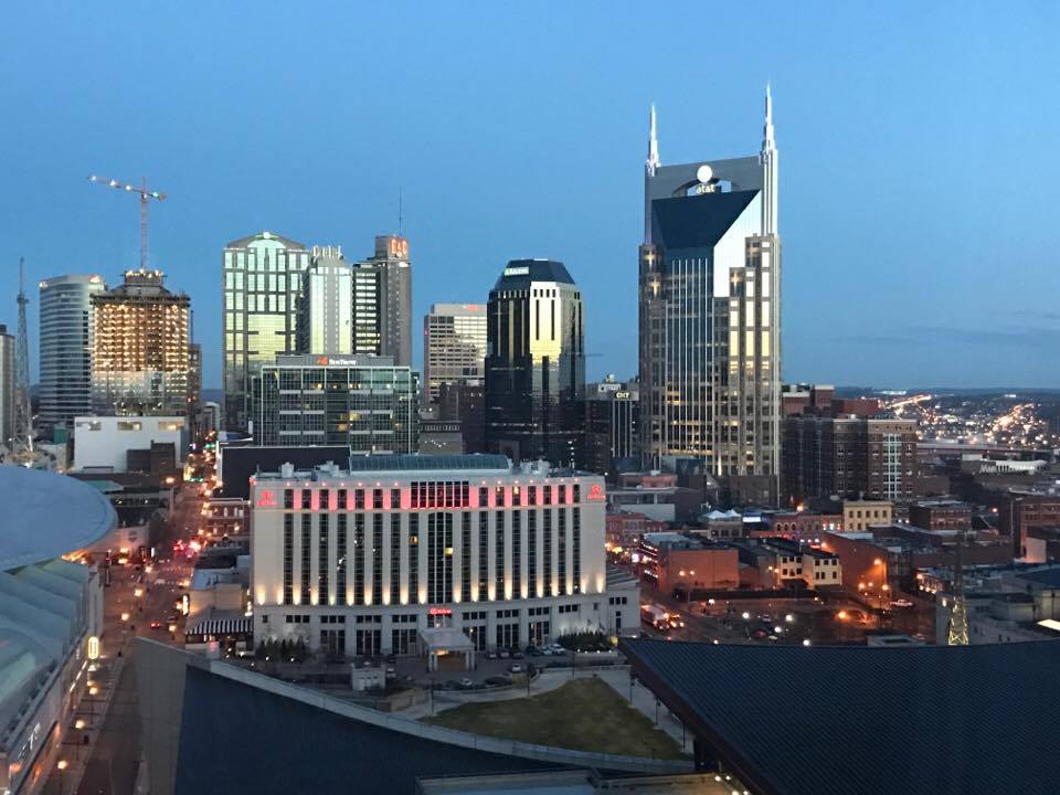 Nashville skyline at dawn Nashville Moms Blog