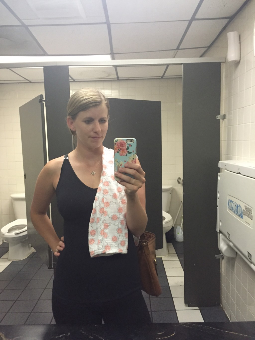 breastfeeding engorgement nursing pads #momlife #momfail Nashville Moms Blog