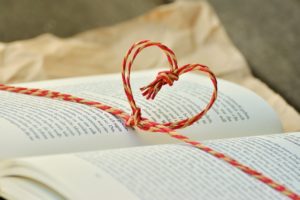 Valentine's Day Books heart reading